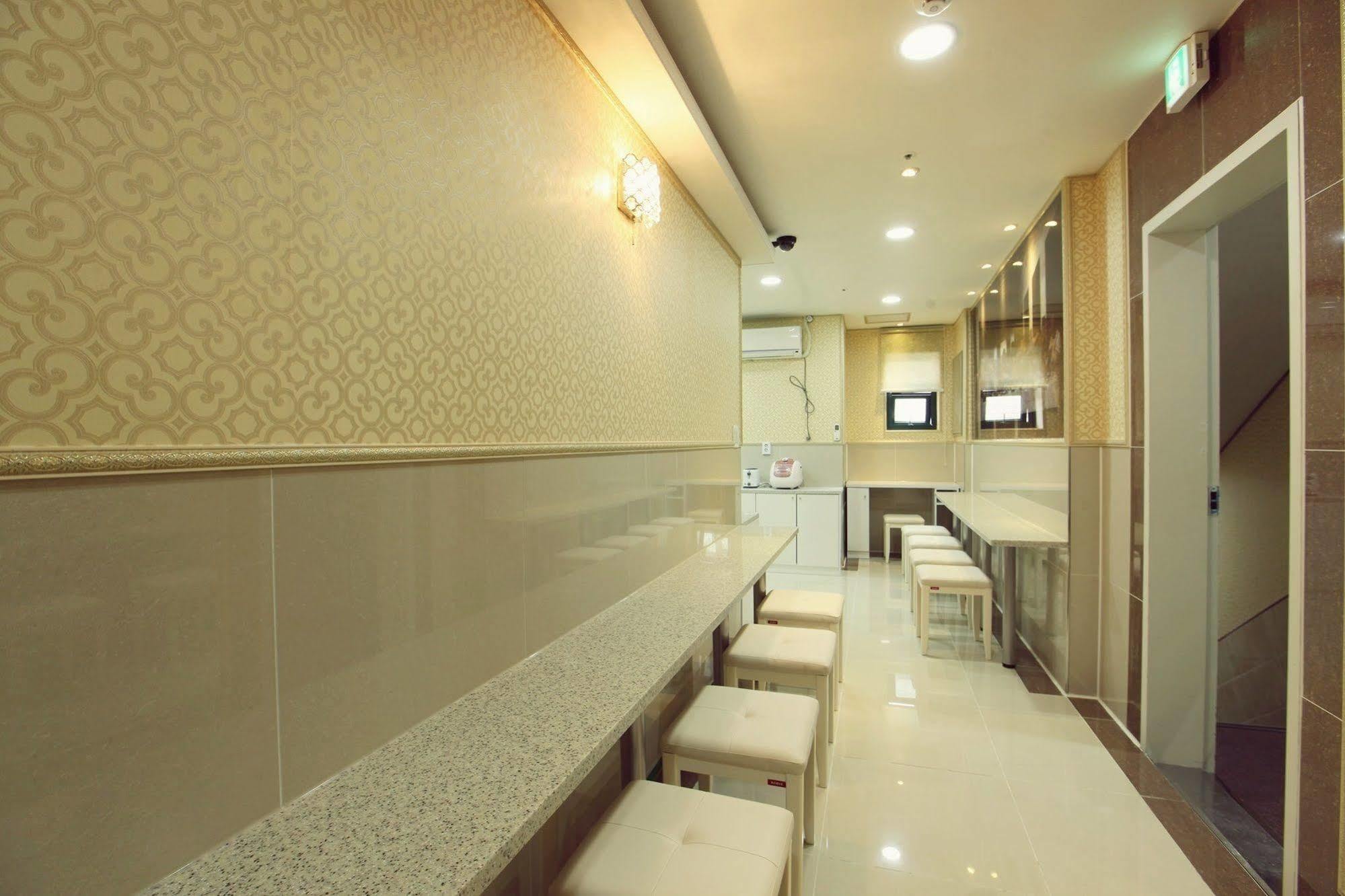 Chloe Guesthouse Gangnam Szöul Kültér fotó